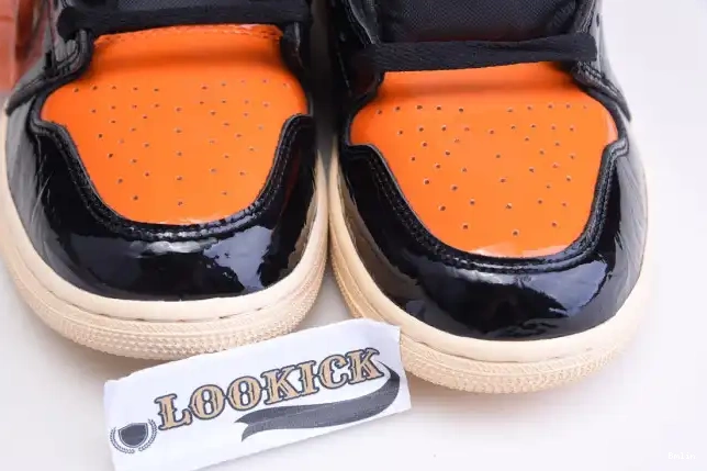 Bmlin Backboard - Retro Jordan Air High 555088-028 1 3.0 Shattered 0530